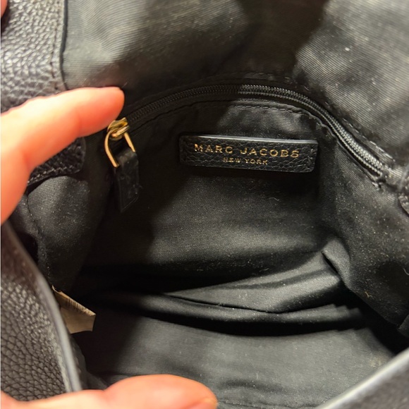 Marc Jacobs black crossbody - Picture 4 of 11